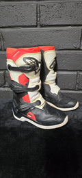 Alpinestars Tech 3s UK5