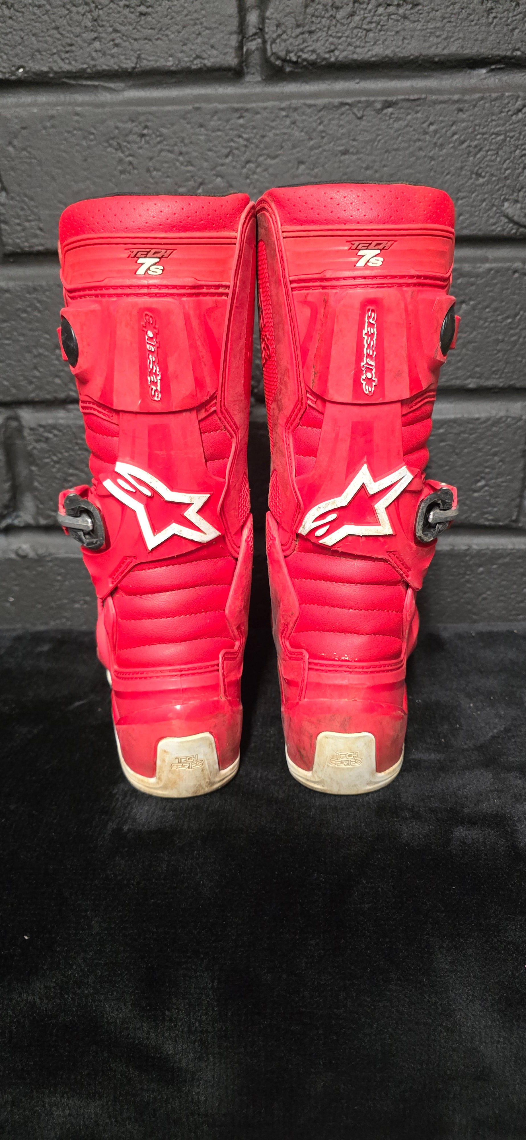 Alpinestars Tech7 UK6