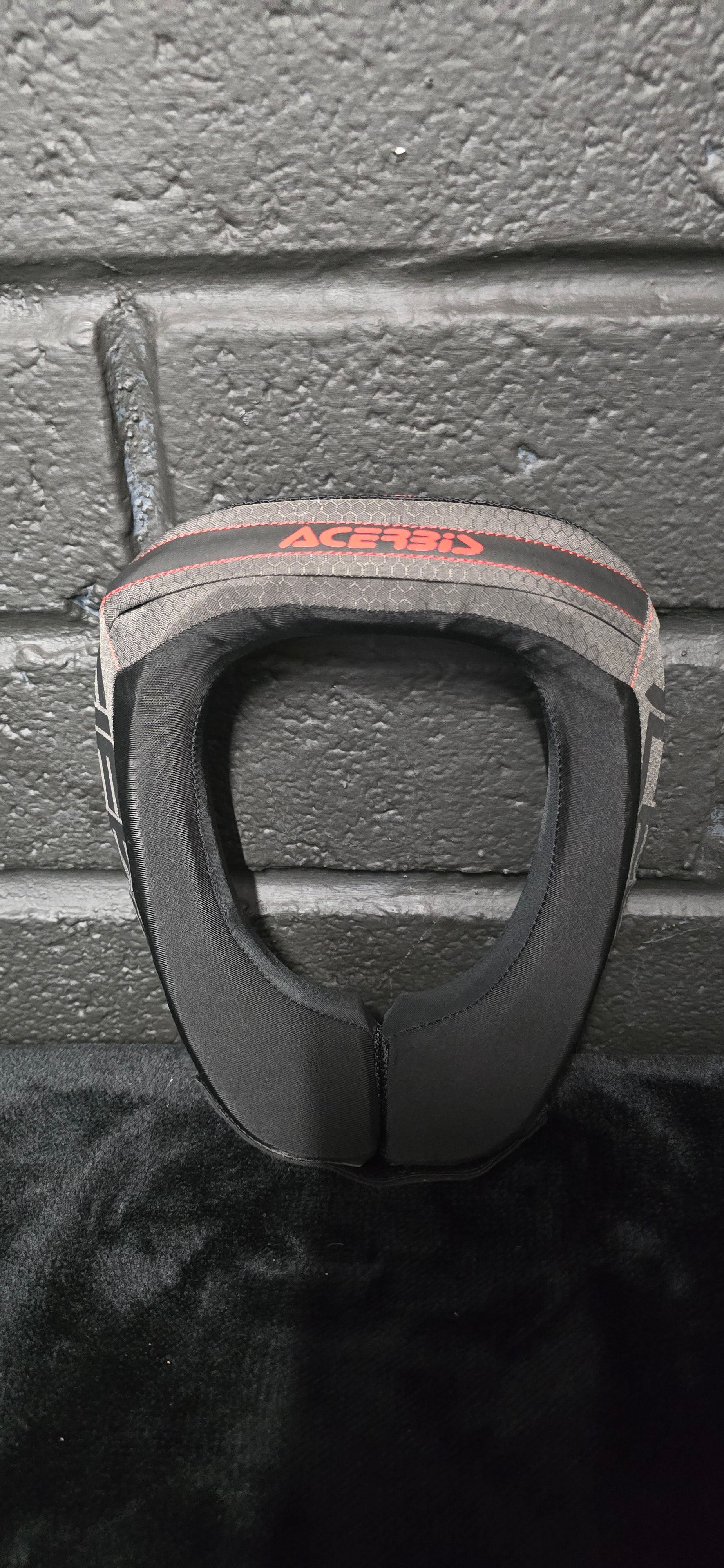 Acrebis neck brace