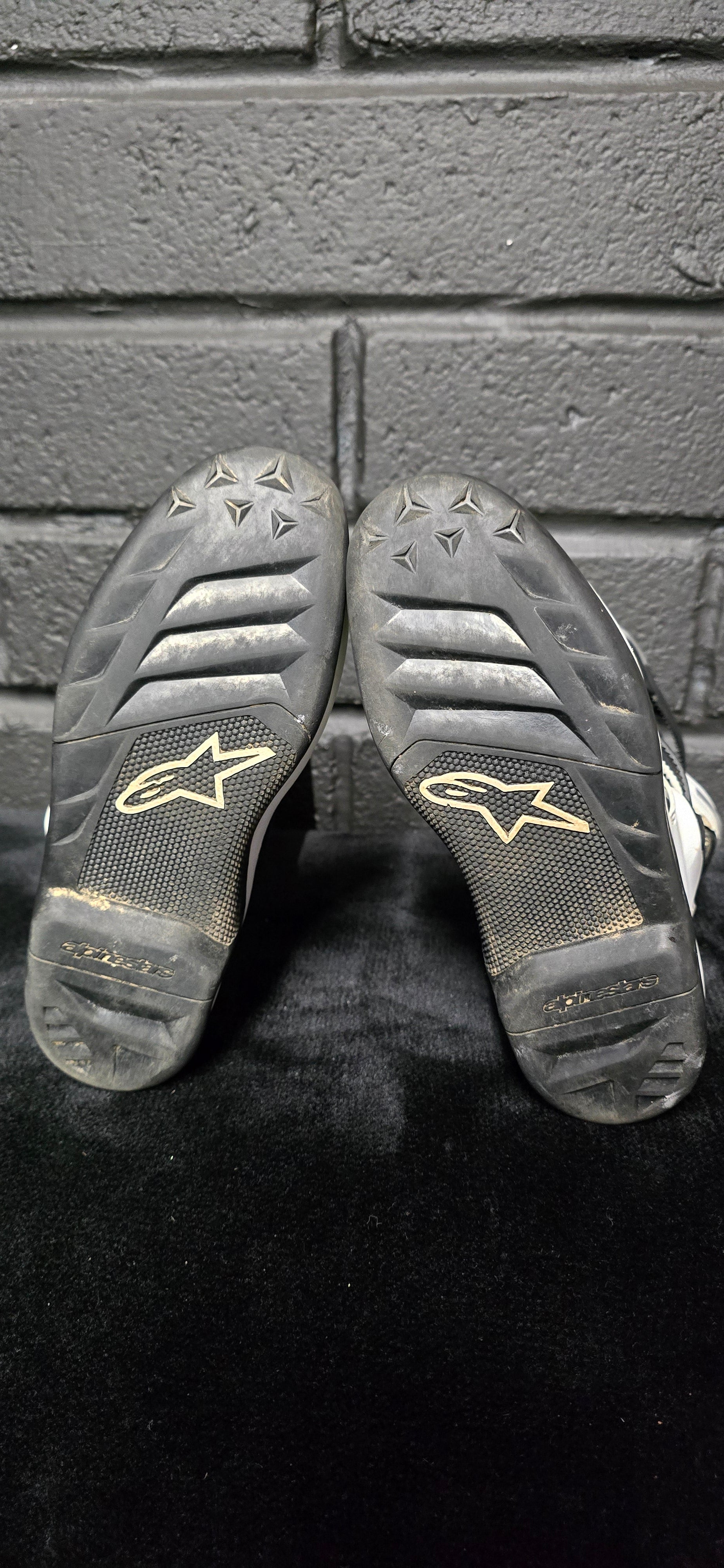 Alpinestars Tech 7s UK3