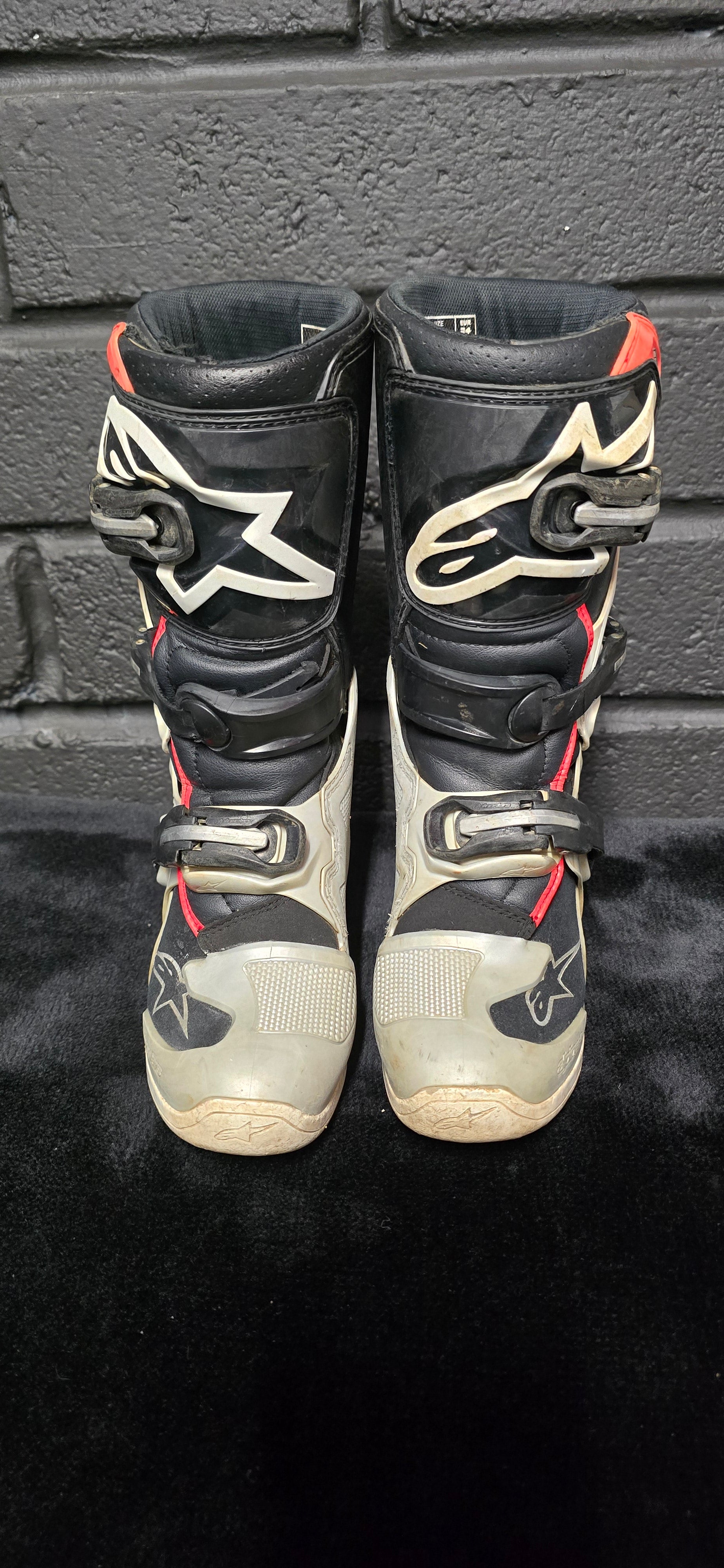 Alpinestars Tech 7s UK1