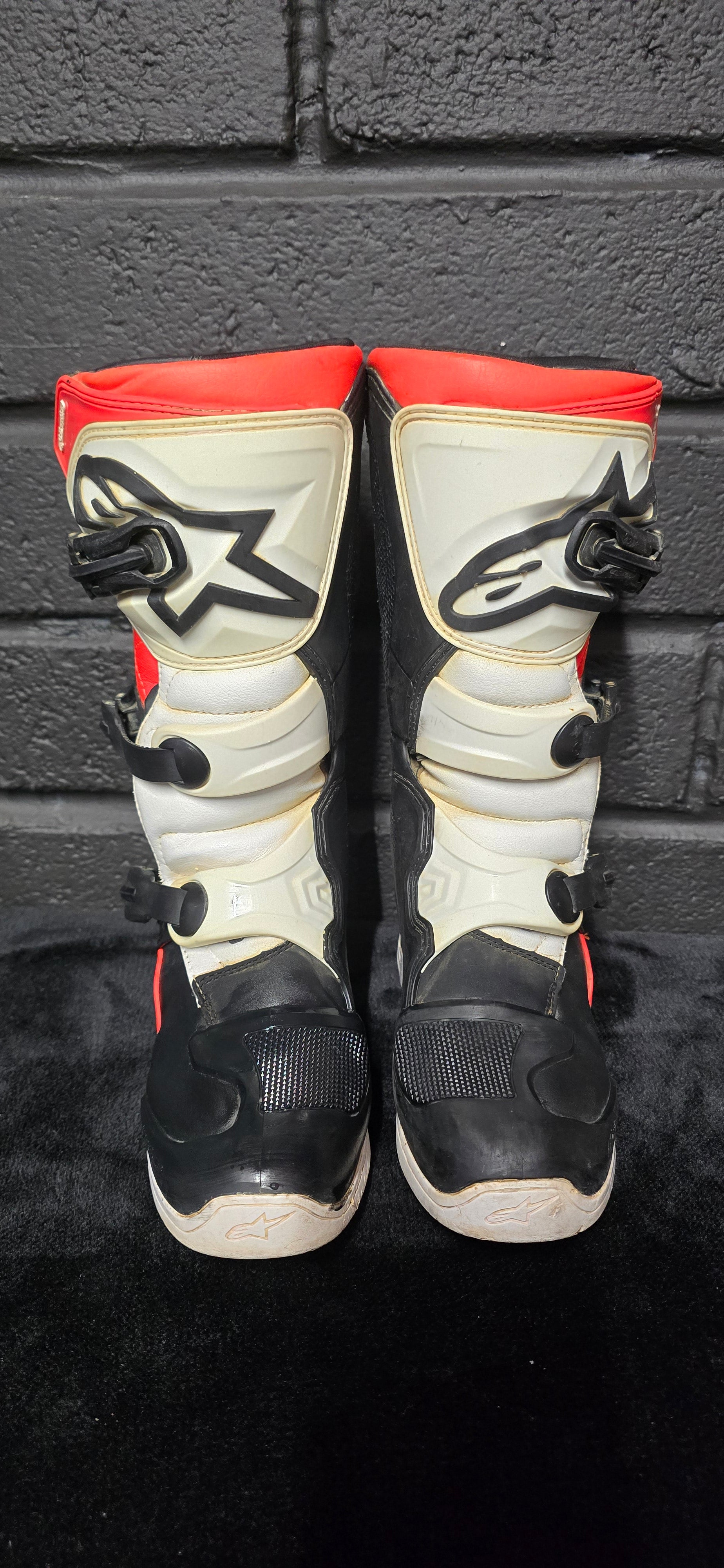 Alpinestars Tech 3s UK5