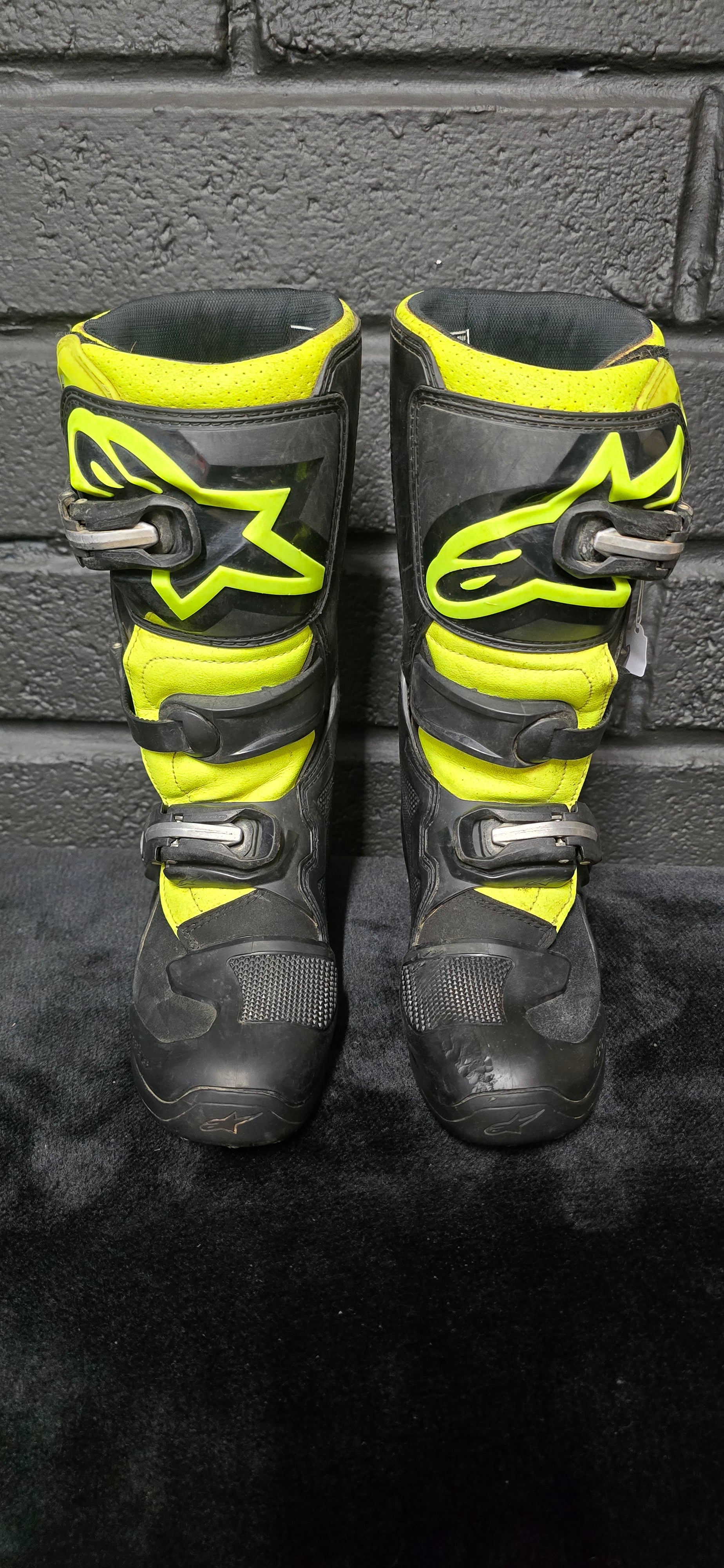 Alpinestars Tech 7s UK1