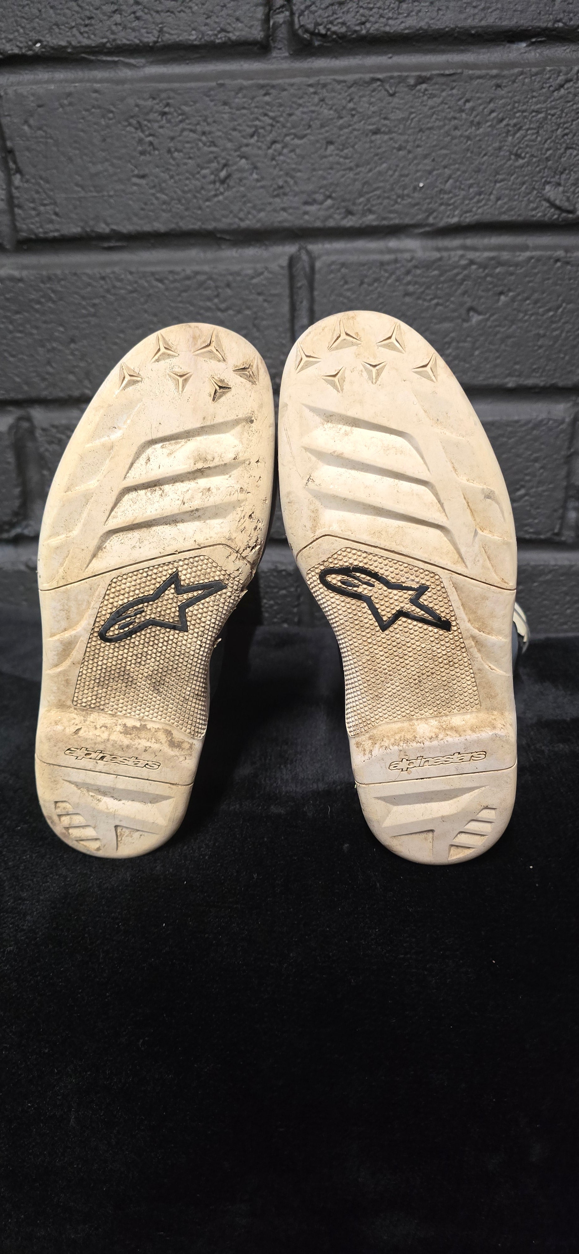 Alpinestars Tech 7s UK5