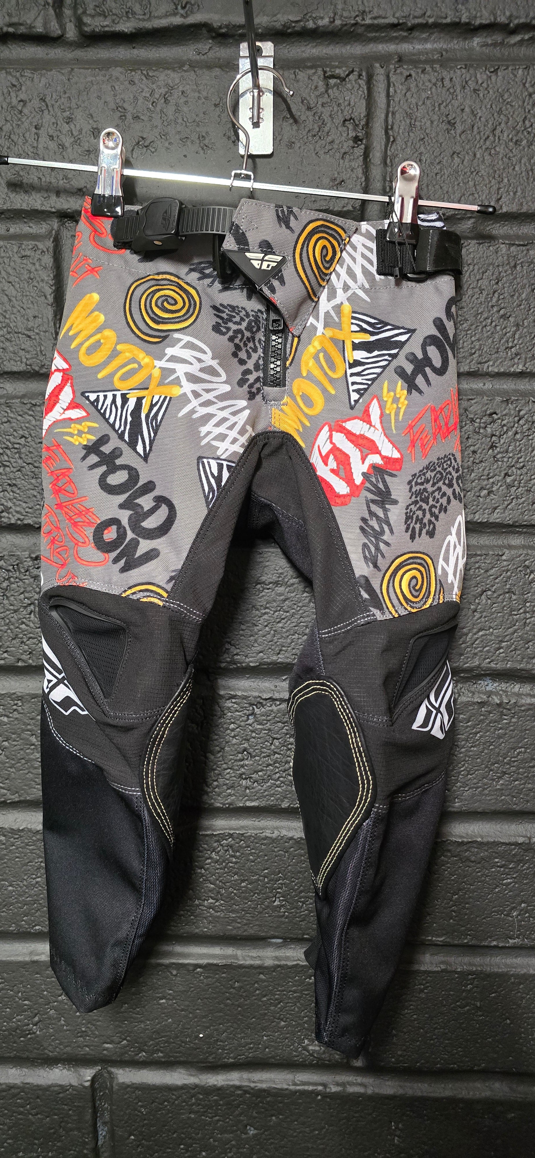 Fly racing 18' pants *new*