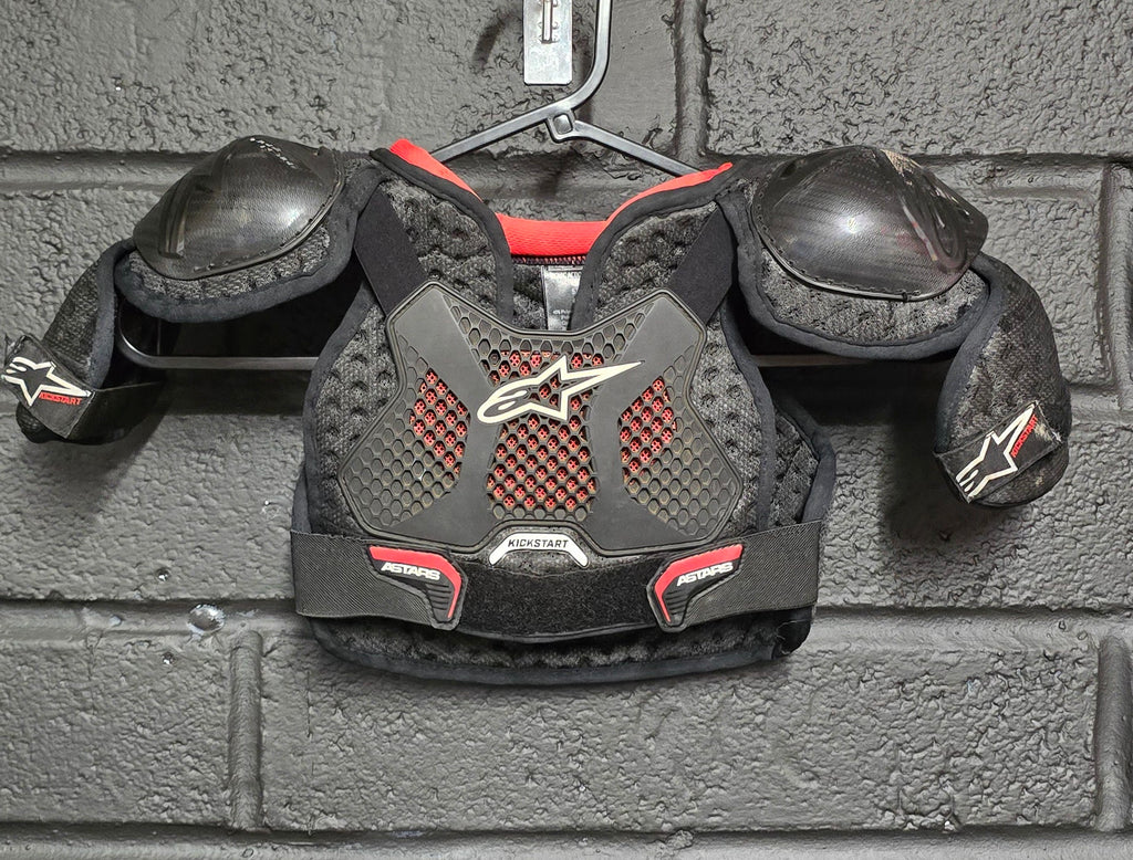 Aplinestars chest protector
