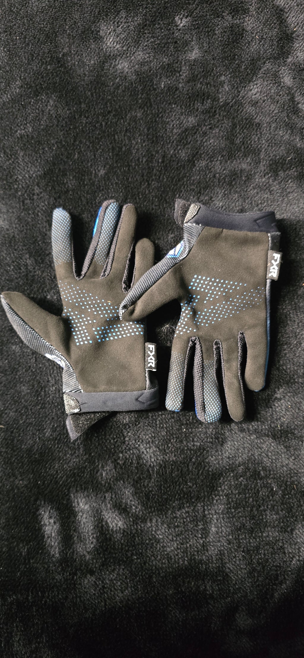 FXR gloves YS