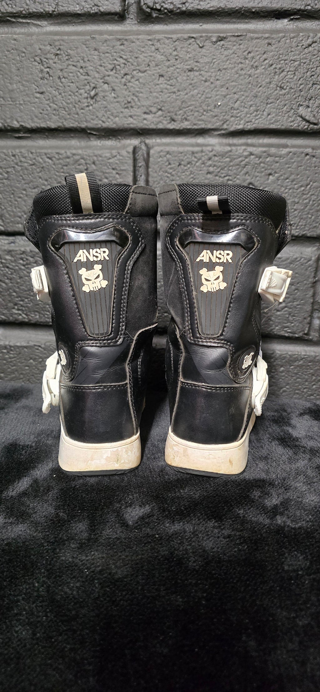 ANSR UK12
