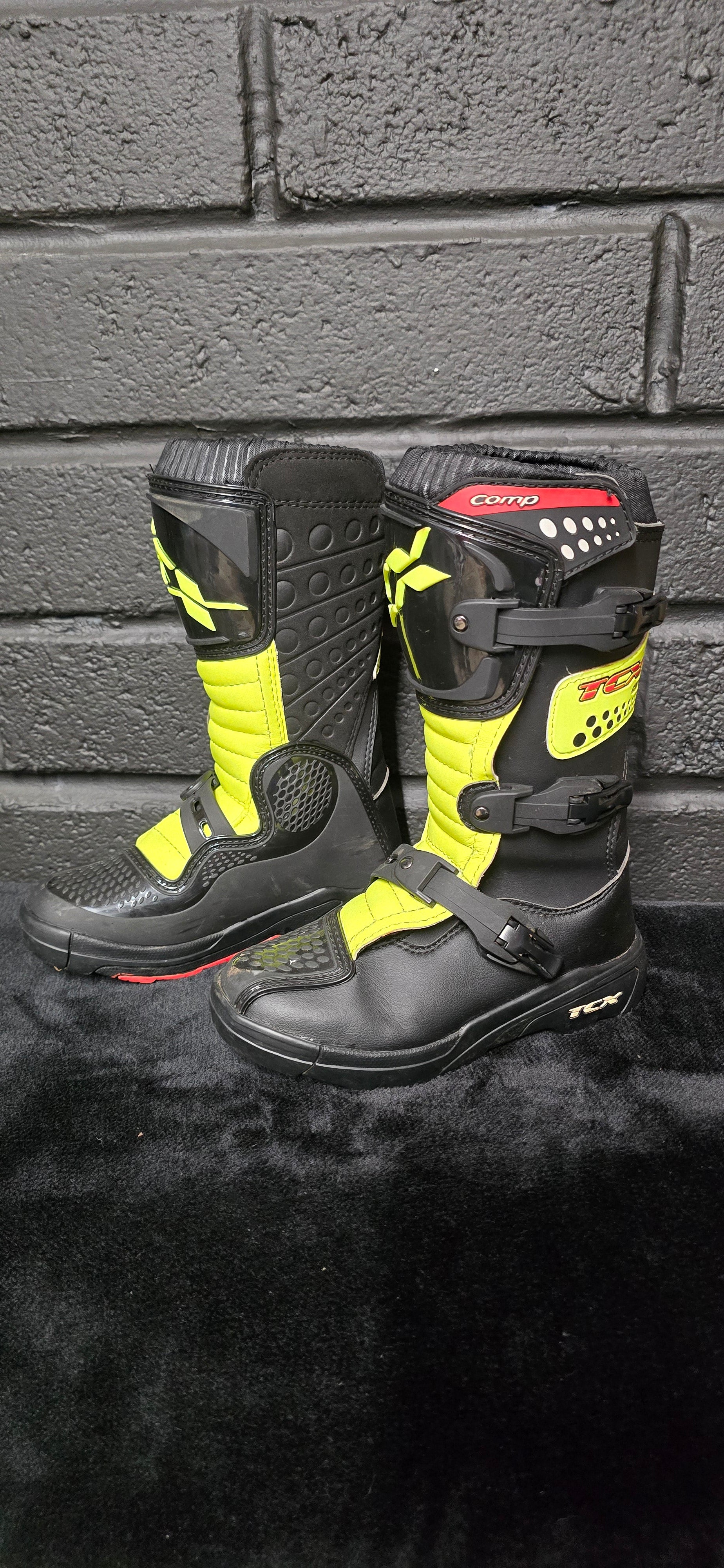TCX UK1