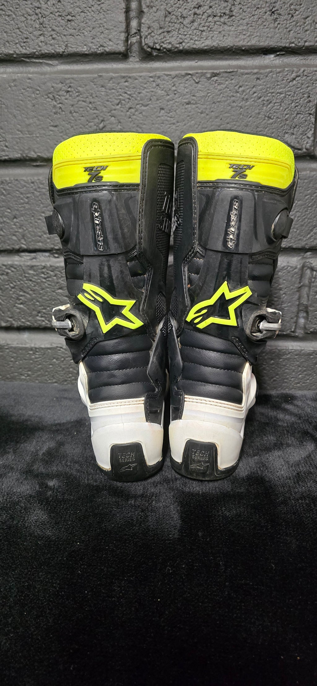 Alpinestars Tech 7s UK3