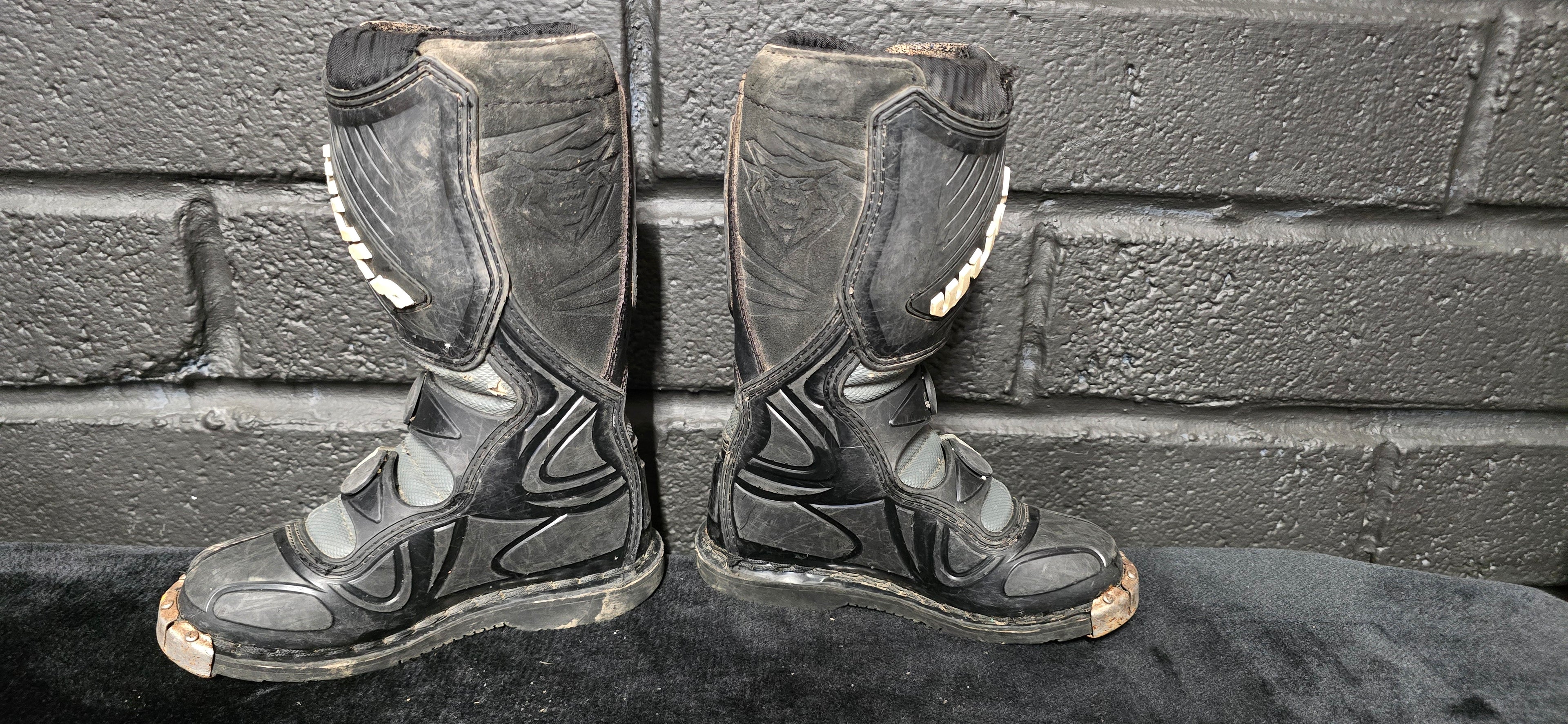 Wulfsport EU30 UK11.5