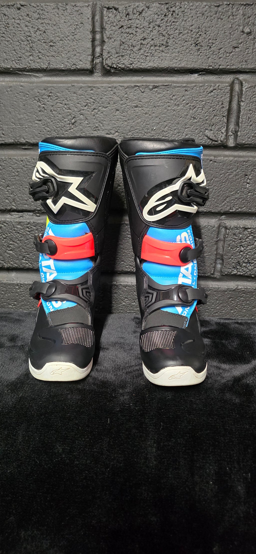 Alpinestars tech3 UK2