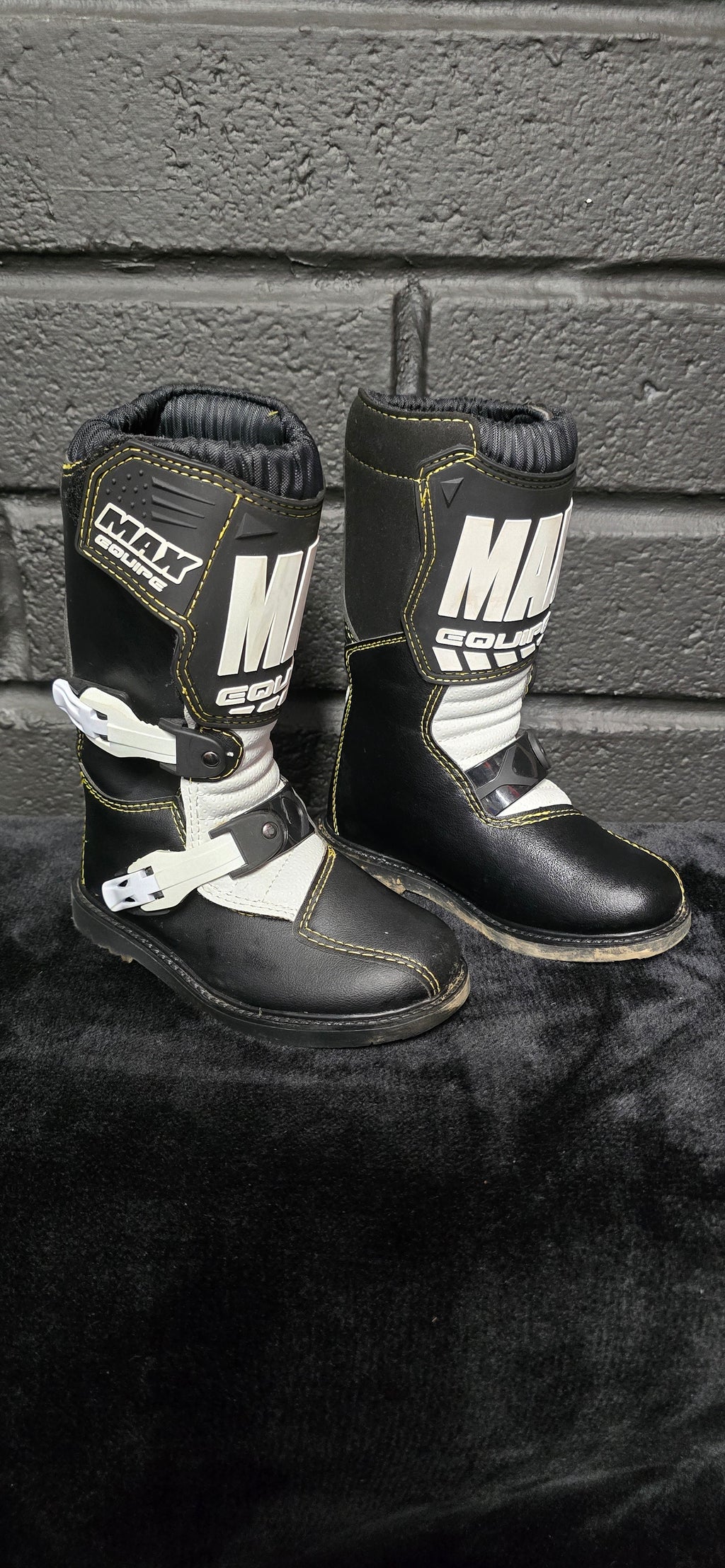 Wulf max EU30 UK12