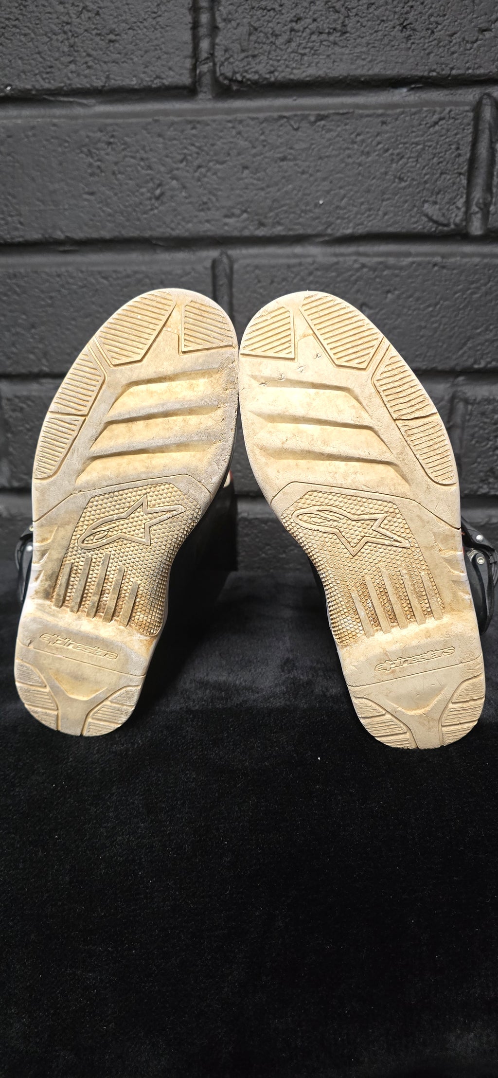 Alpinestars Tech 3s UK5