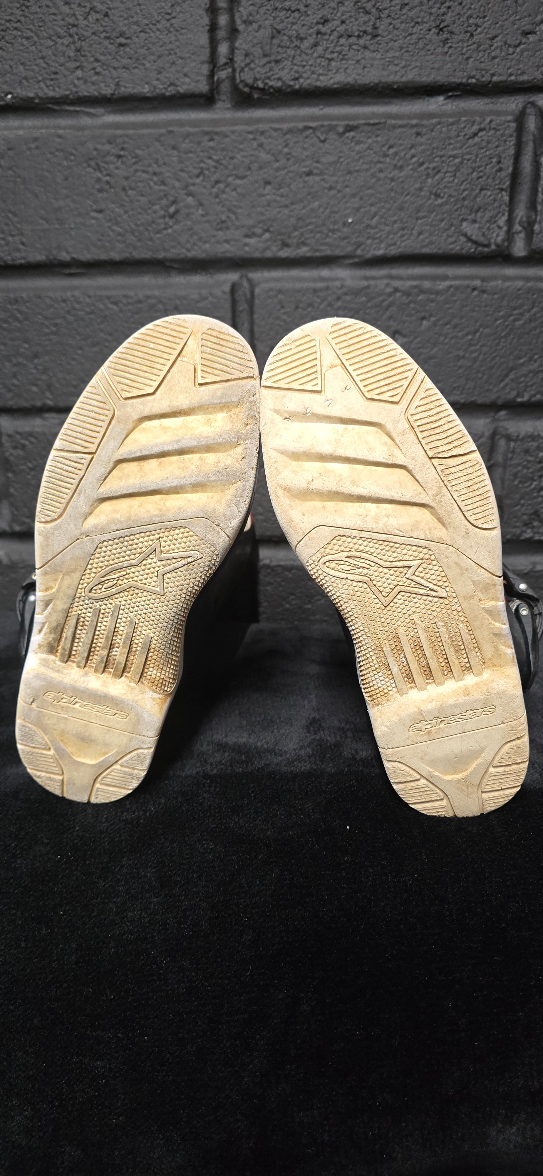 Alpinestars Tech 3s UK5