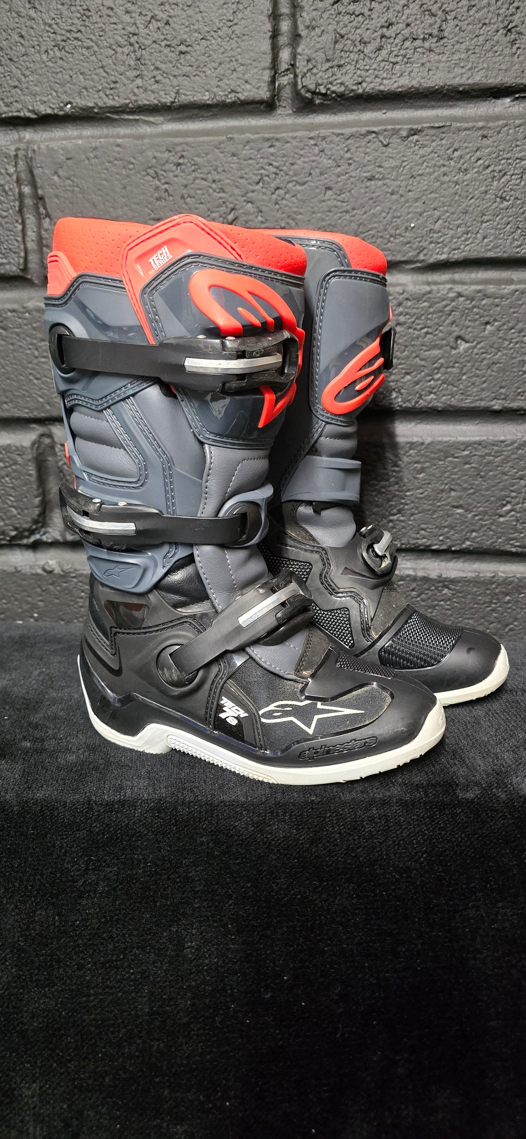 Alpinestars Tech 7s UK1