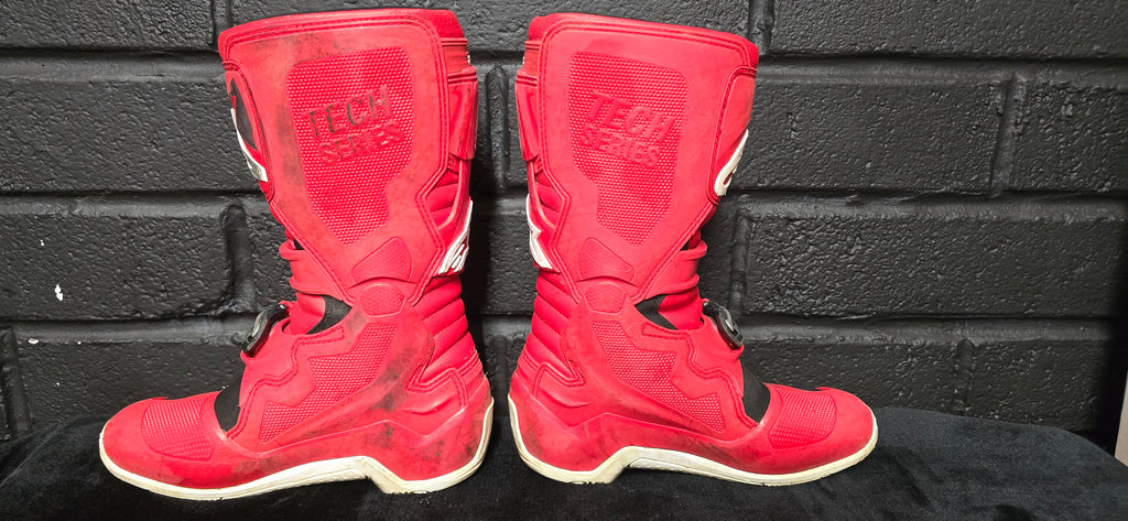 Alpinestars Tech7 UK6