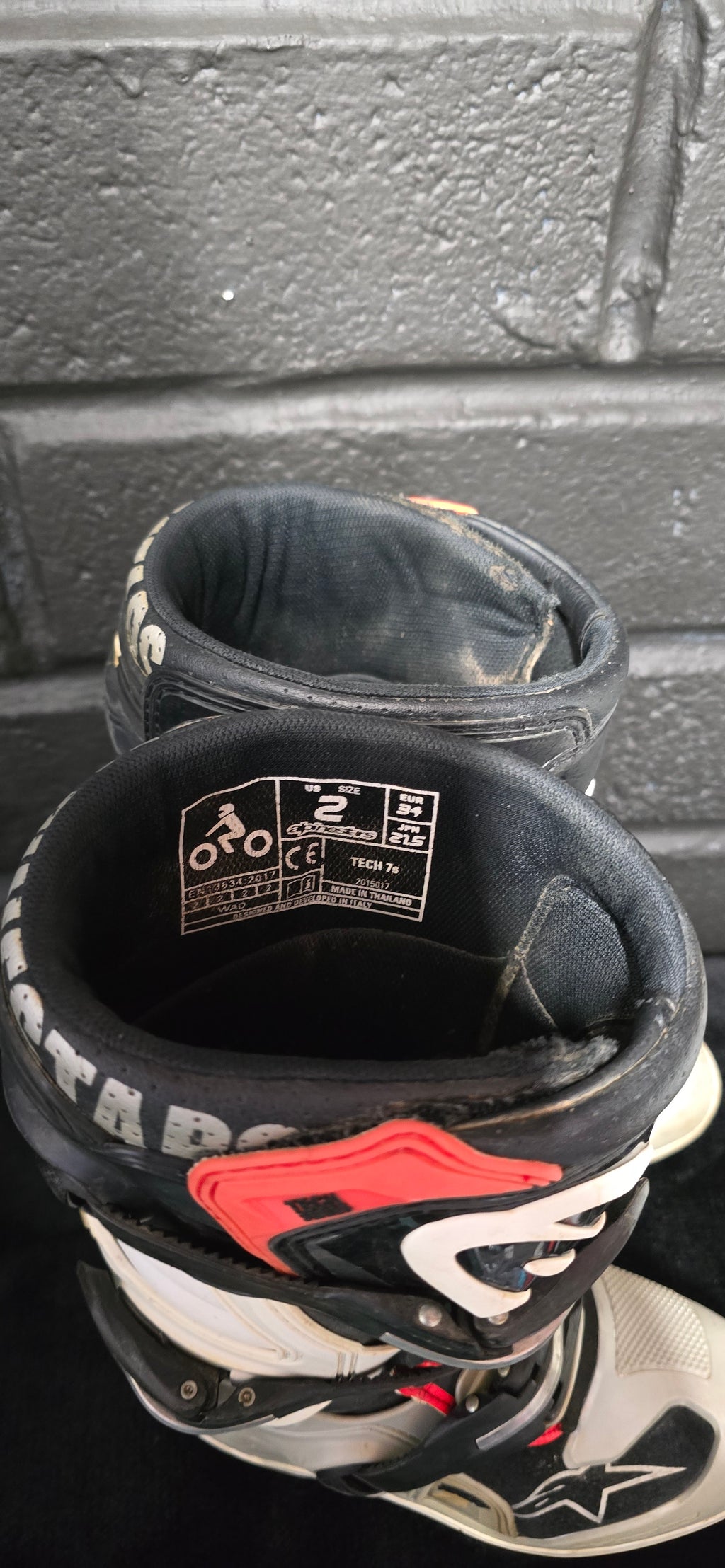 Alpinestars Tech 7s UK1
