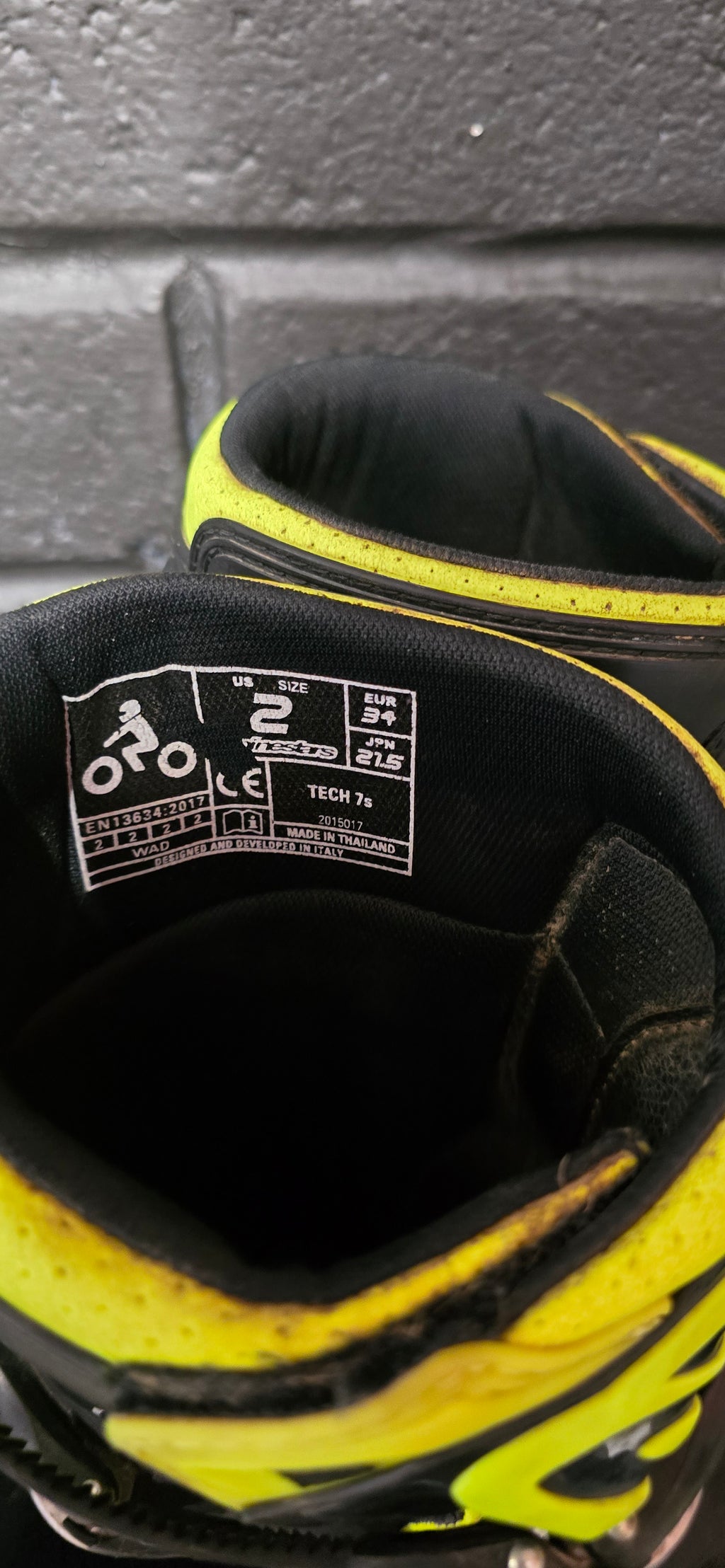 Alpinestars Tech 7s UK1