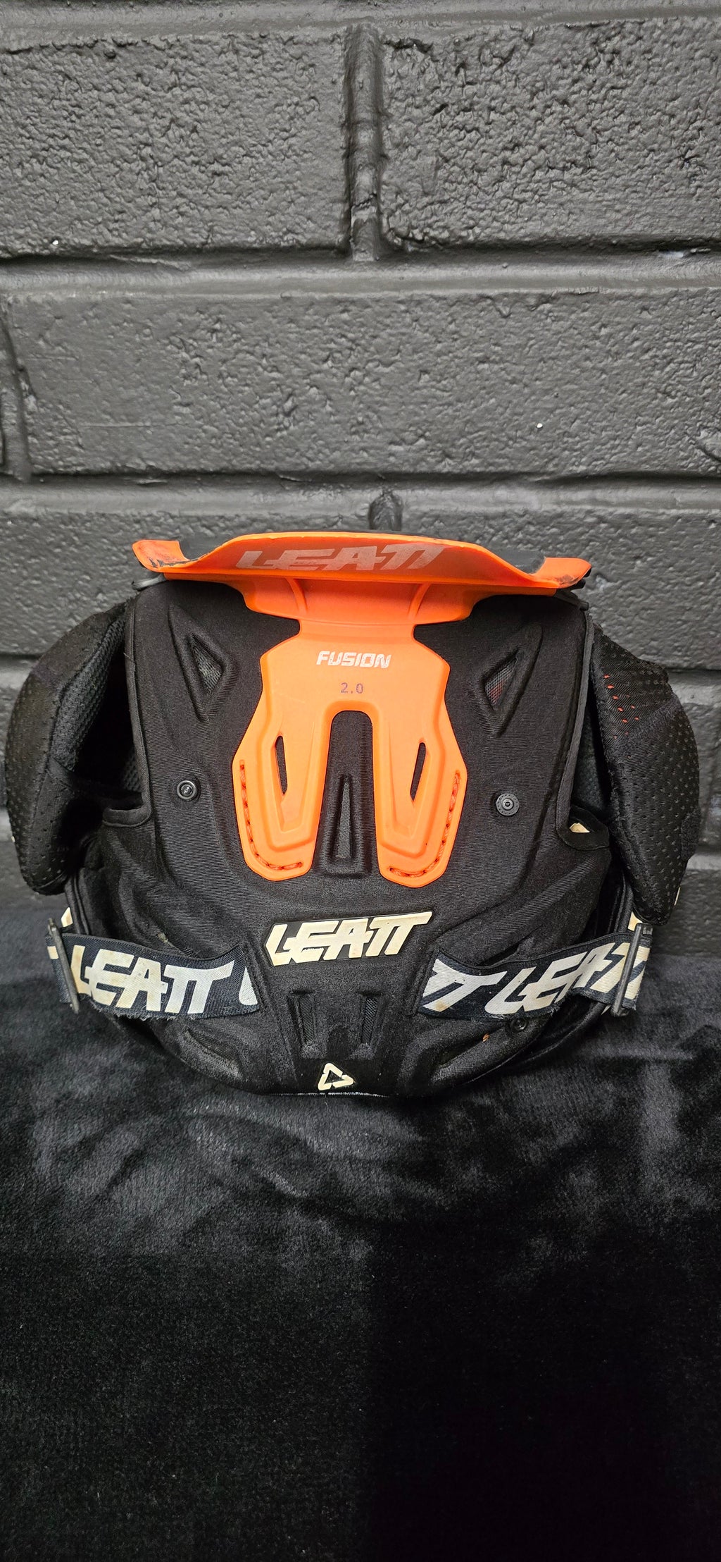 Leatt Fusion 2.0 small