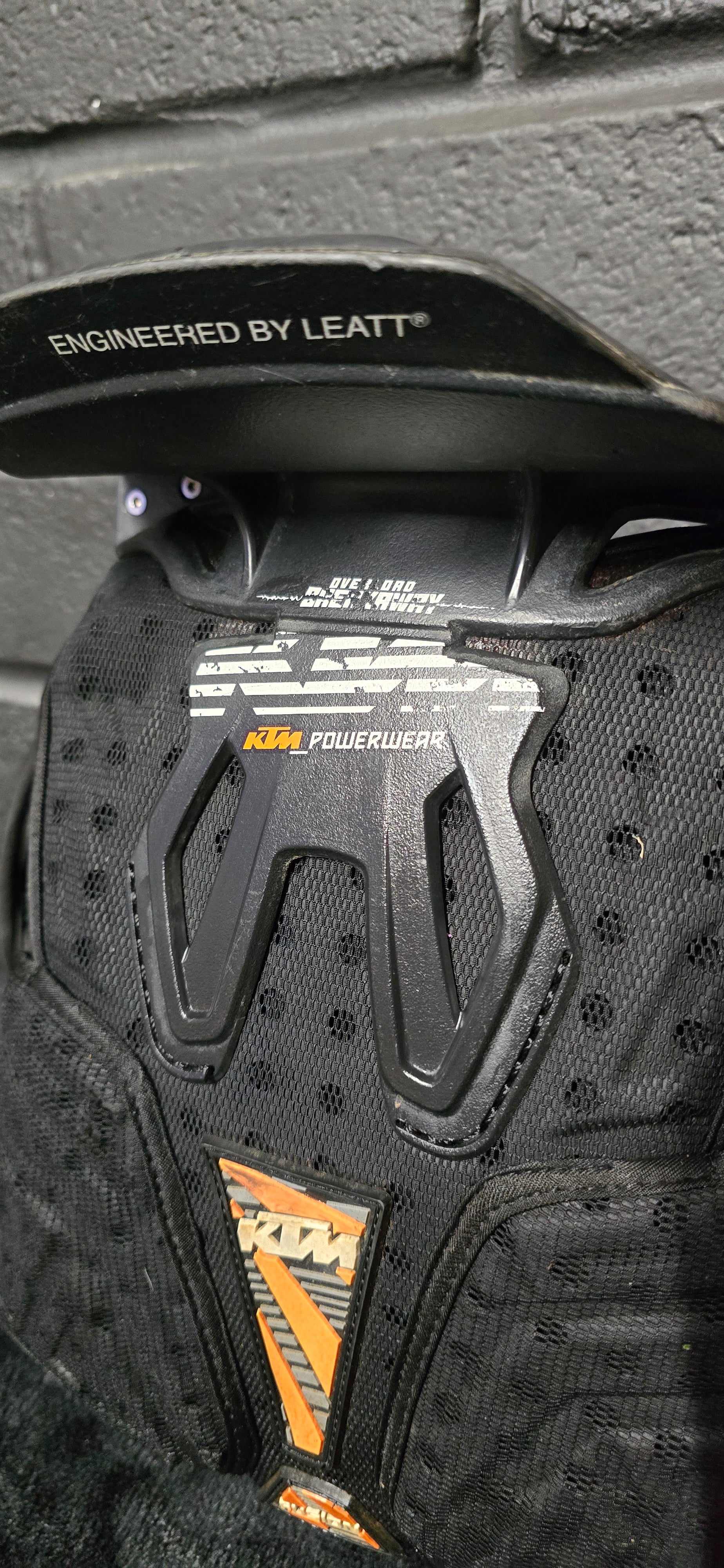 Leatt Fusion 2.0 KTM small