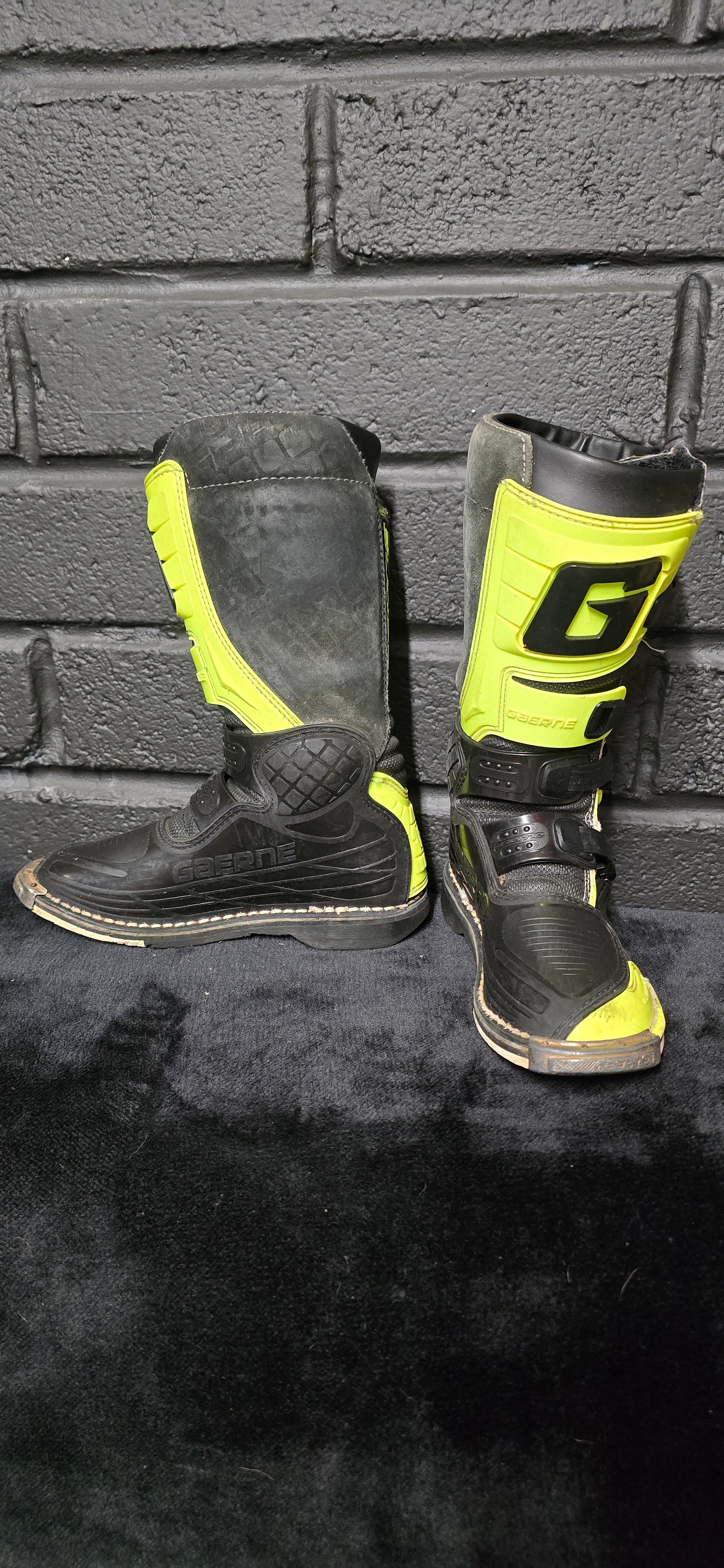 Gaerne SGJ UK4