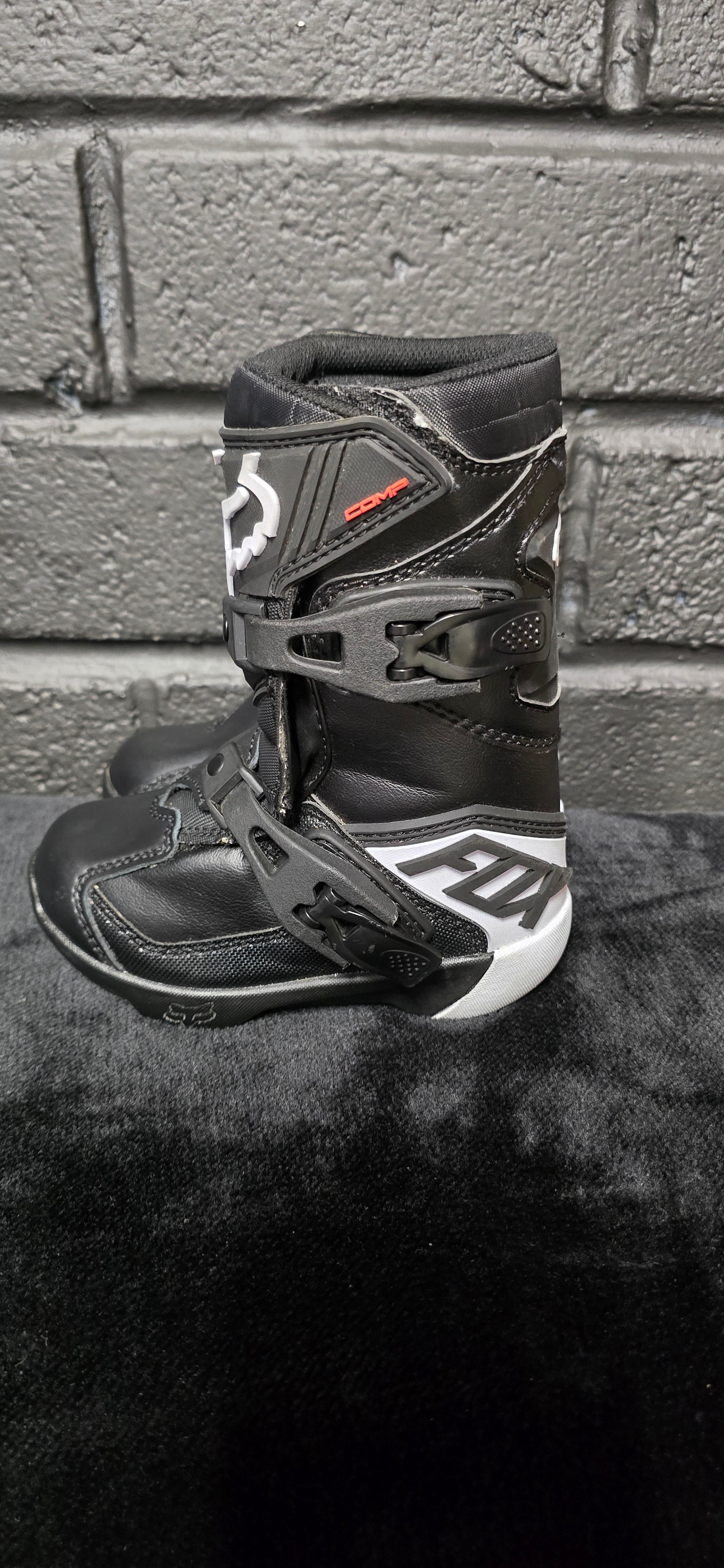 Fox comp UK10