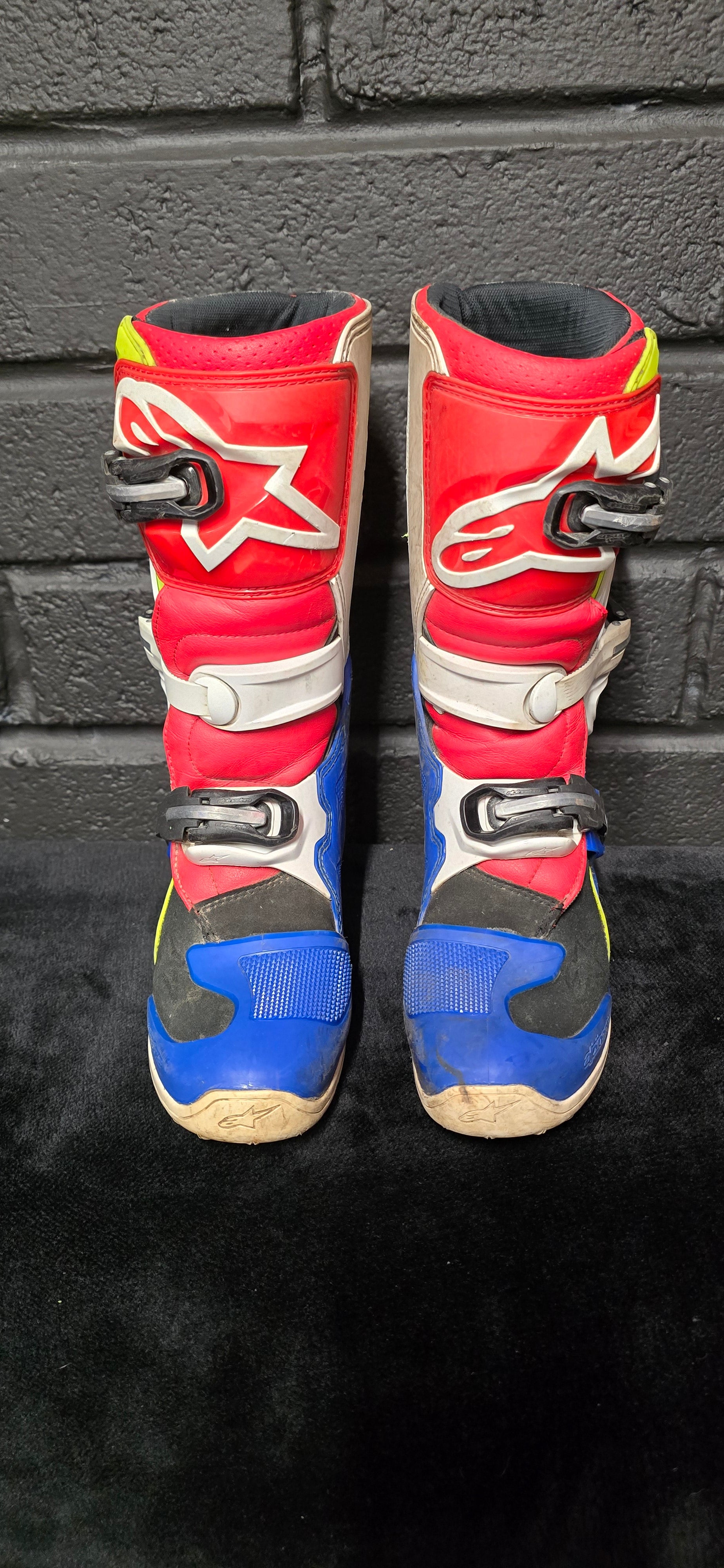 Alpinestars Tech 7s UK5