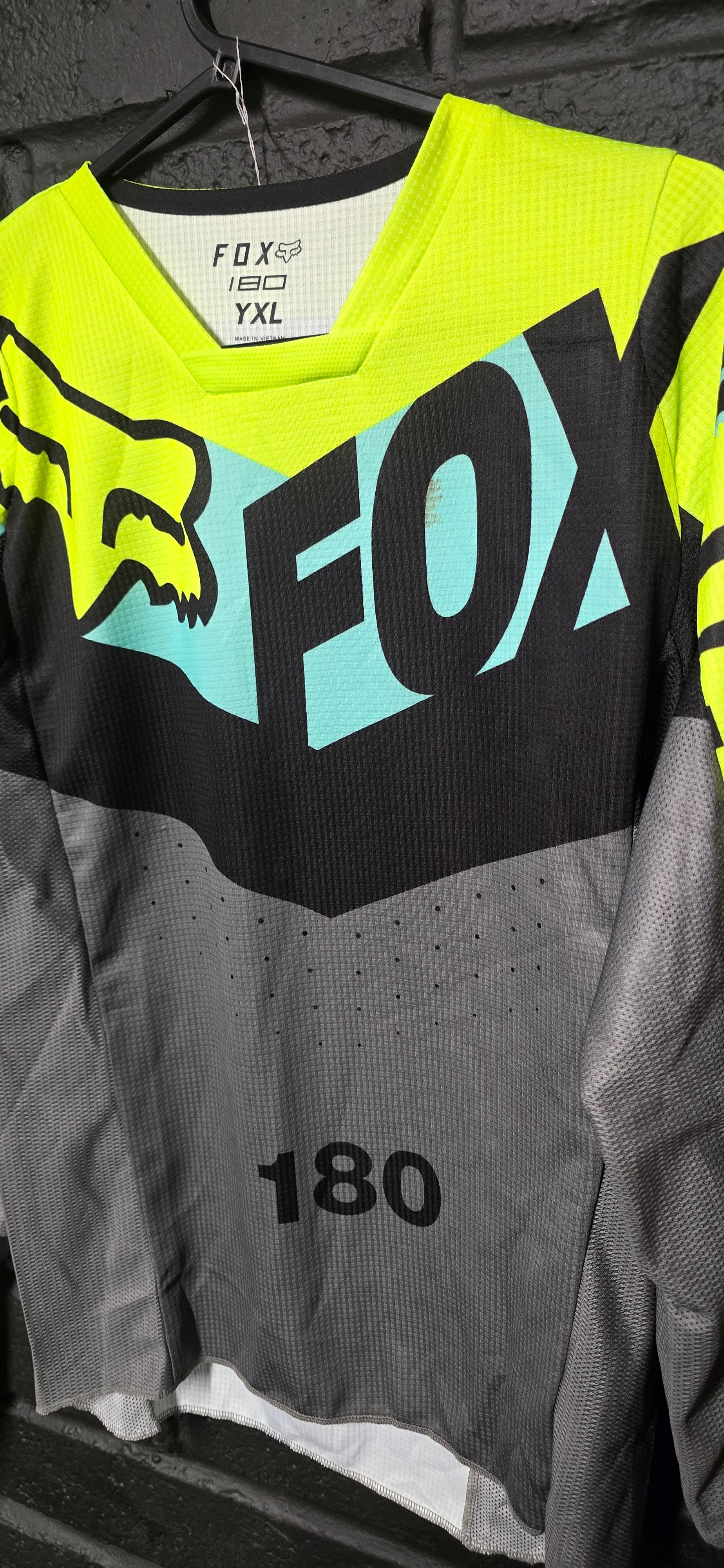 Fox YXL/28' *new pants*
