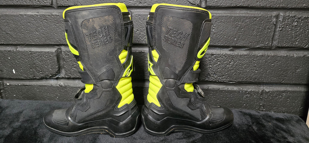 Alpinestars Tech 7s UK1