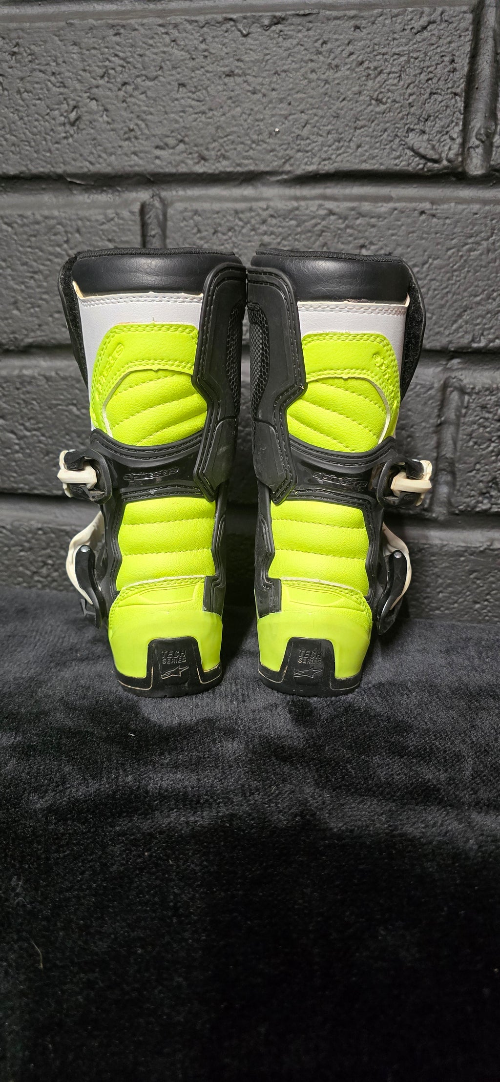 Alpinestars Tech 3s UK9