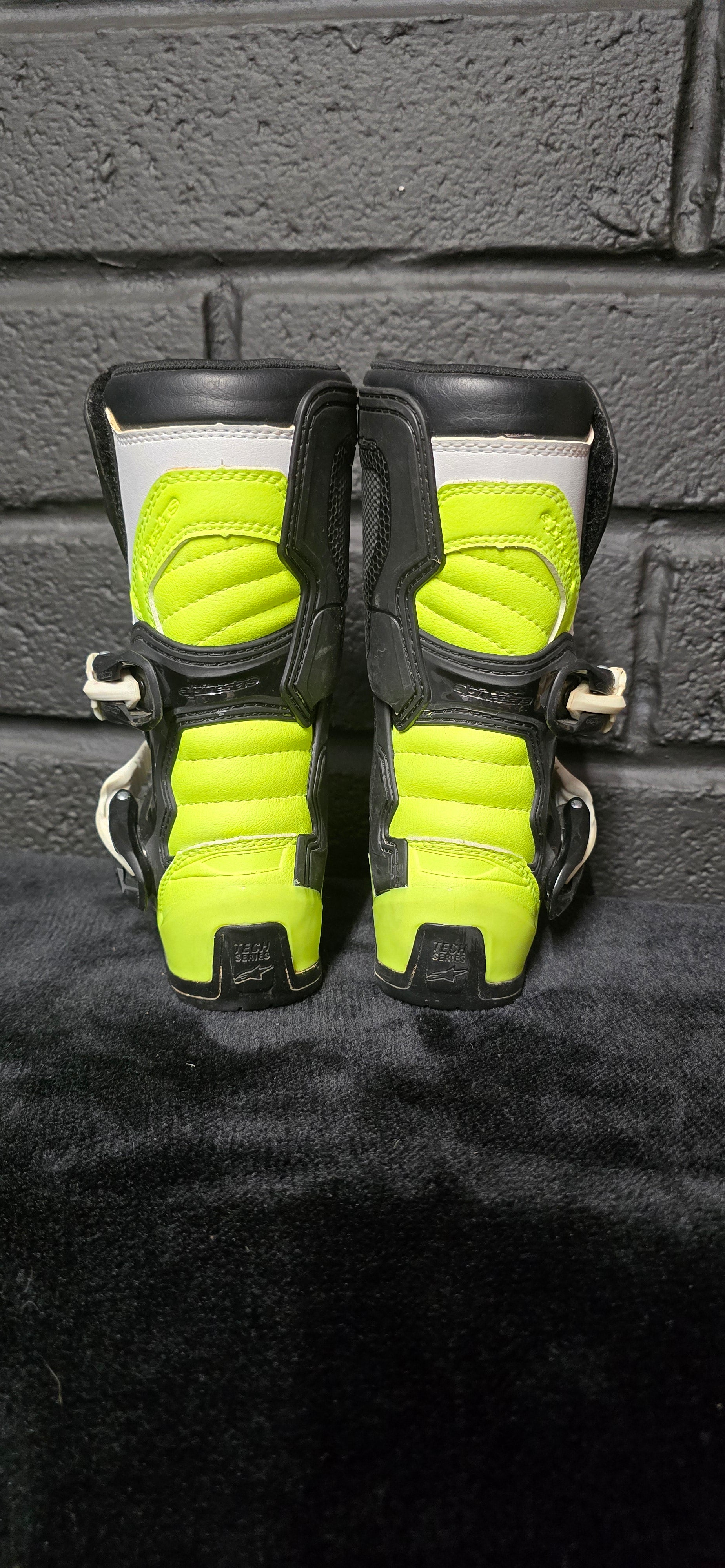 Alpinestars Tech 3s UK9