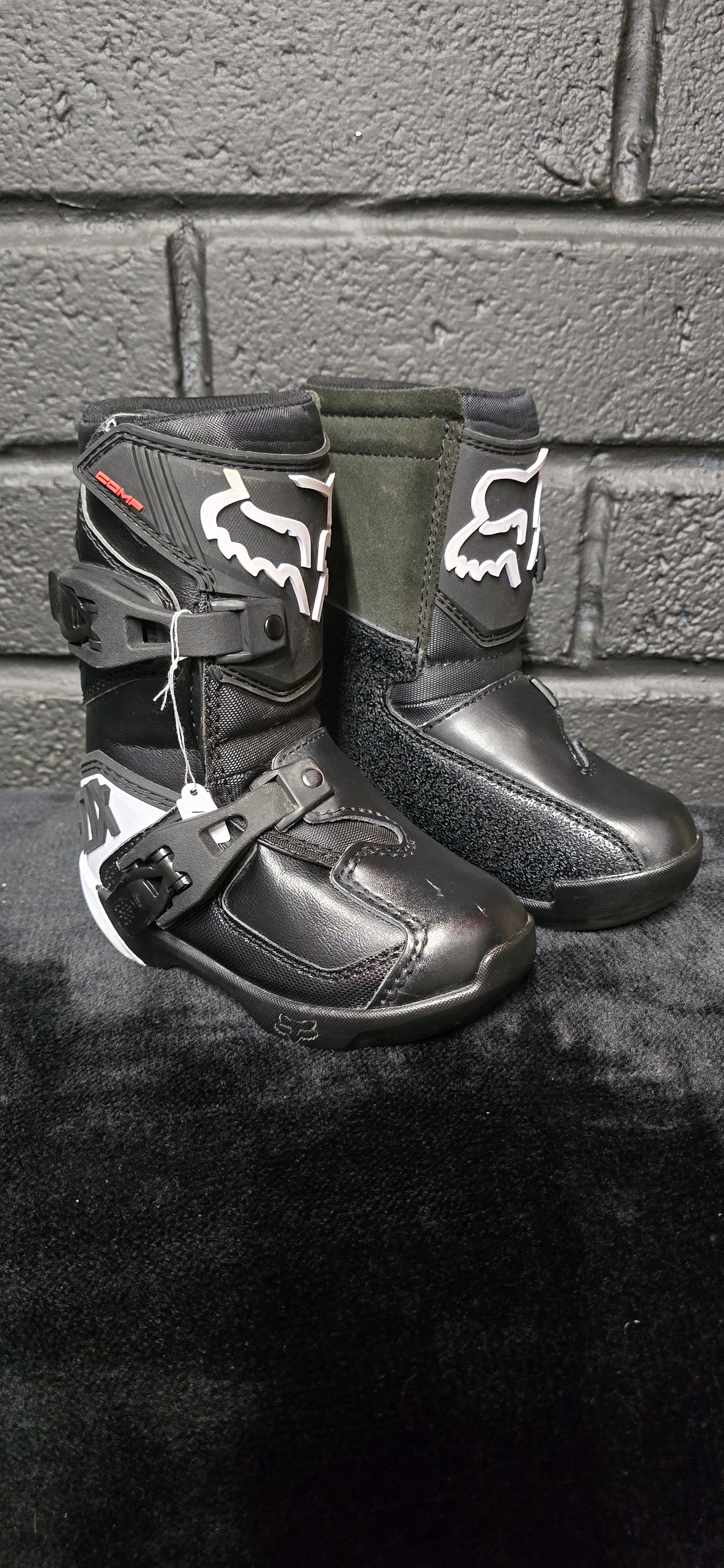 Fox comp UK10