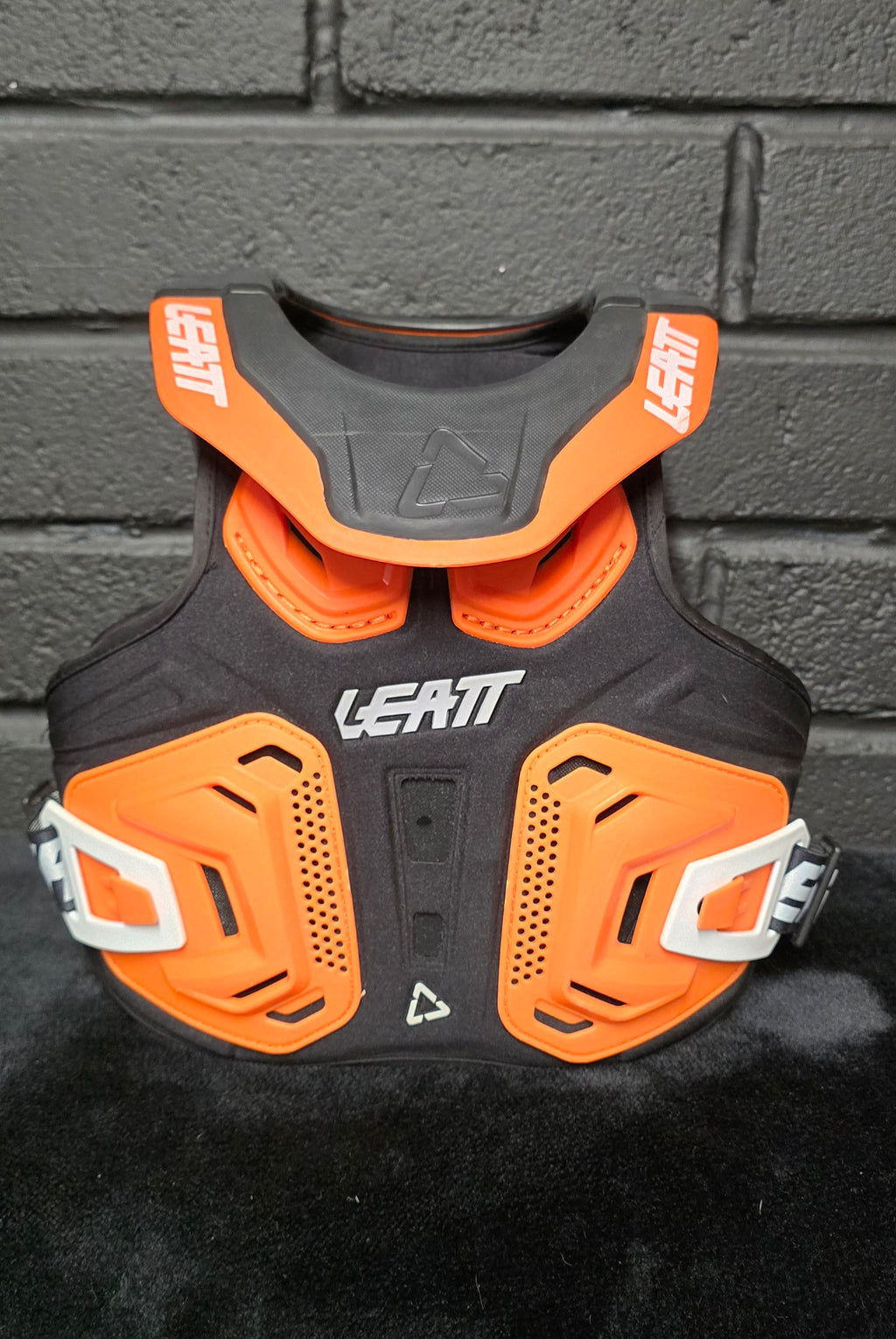 Leatt Fusion 2.0 L/XL *Never Worn*