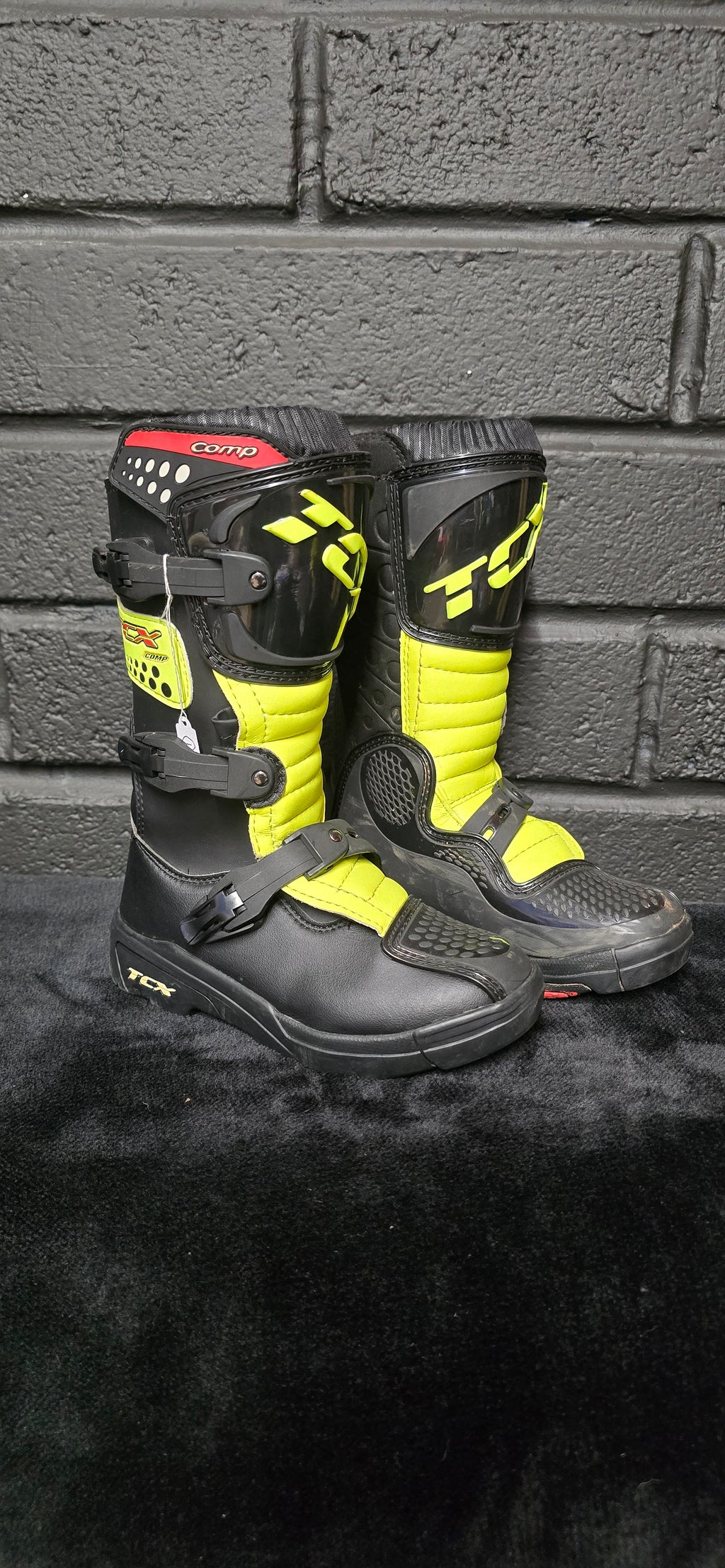 TCX UK1