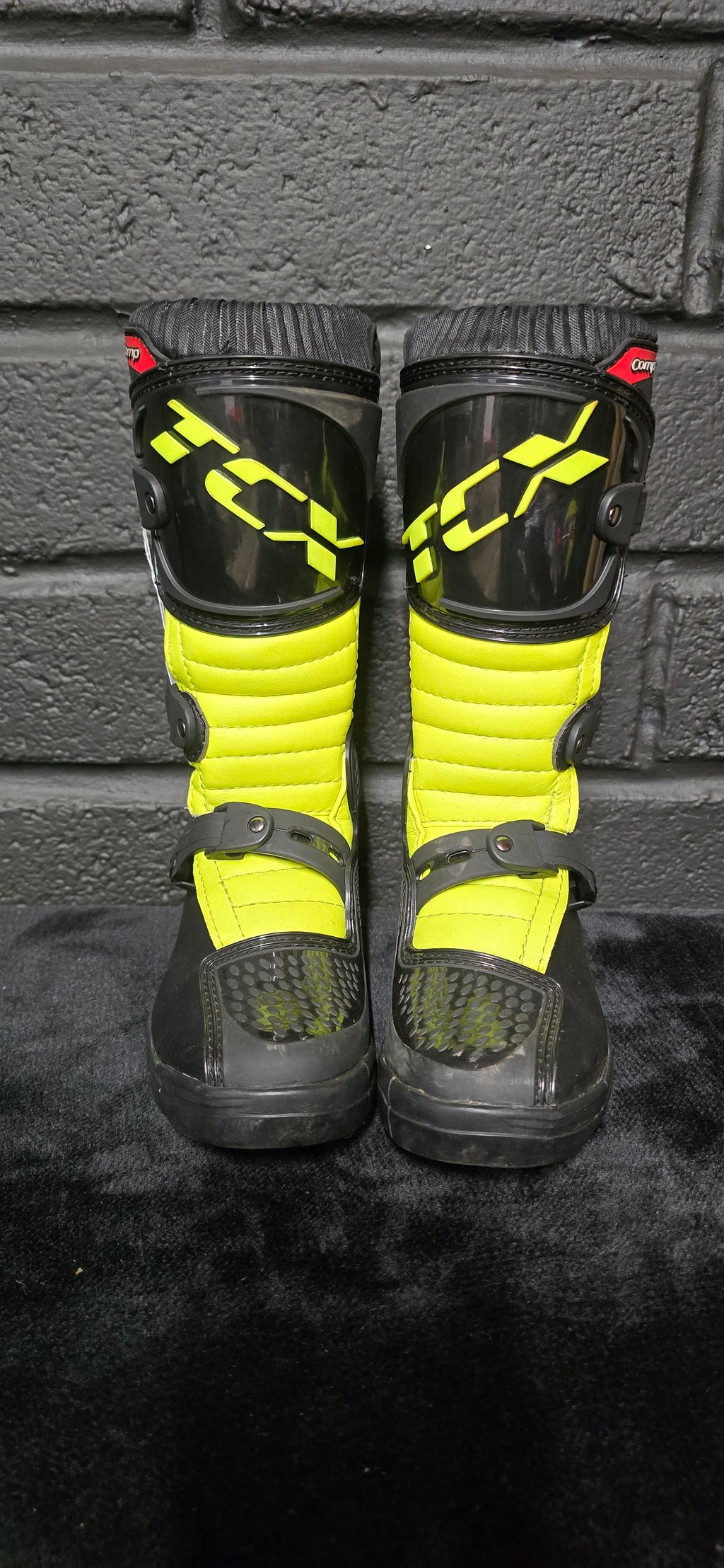 TCX UK1