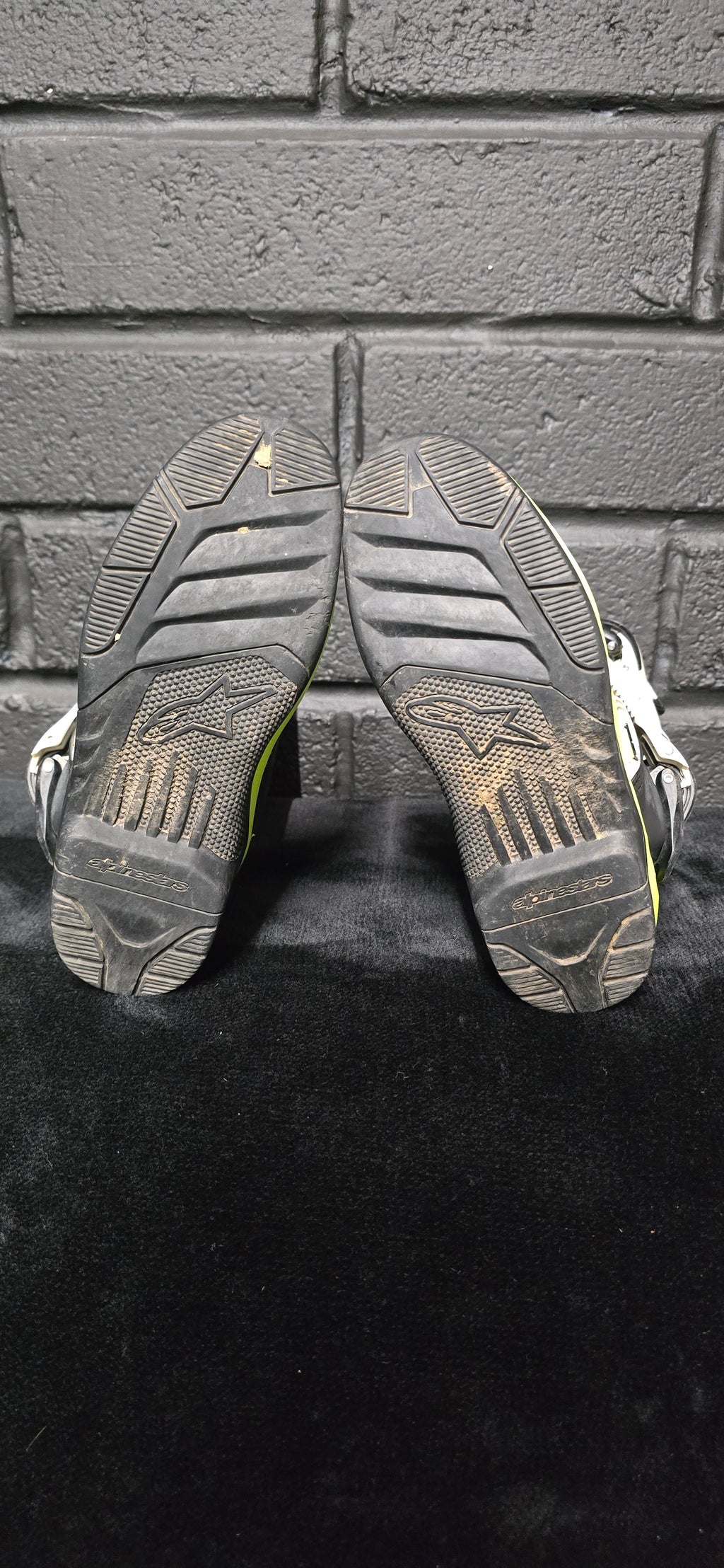 Alpinestars Tech 3s UK3